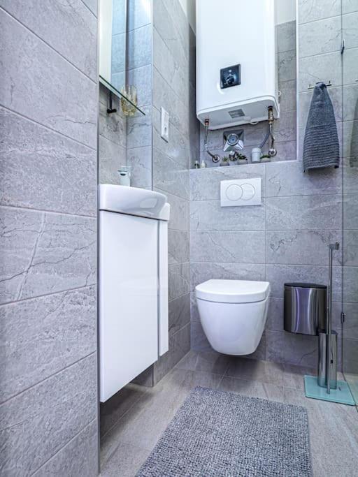 Apartmán Vidra-Lak With Private Parking Budapešť Exteriér fotografie